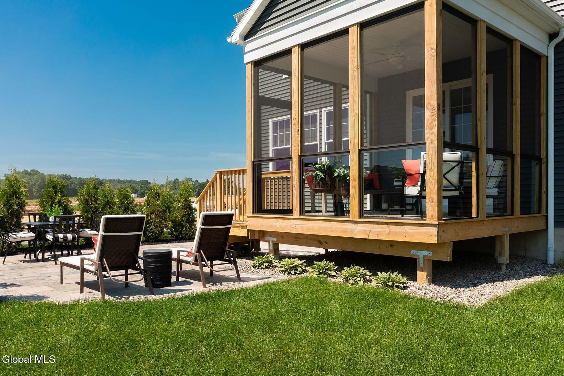 17 Chloes Way Saratoga Springs NY 12866