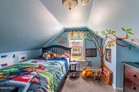 1887 Fiero Avenue Schenectady NY 12303