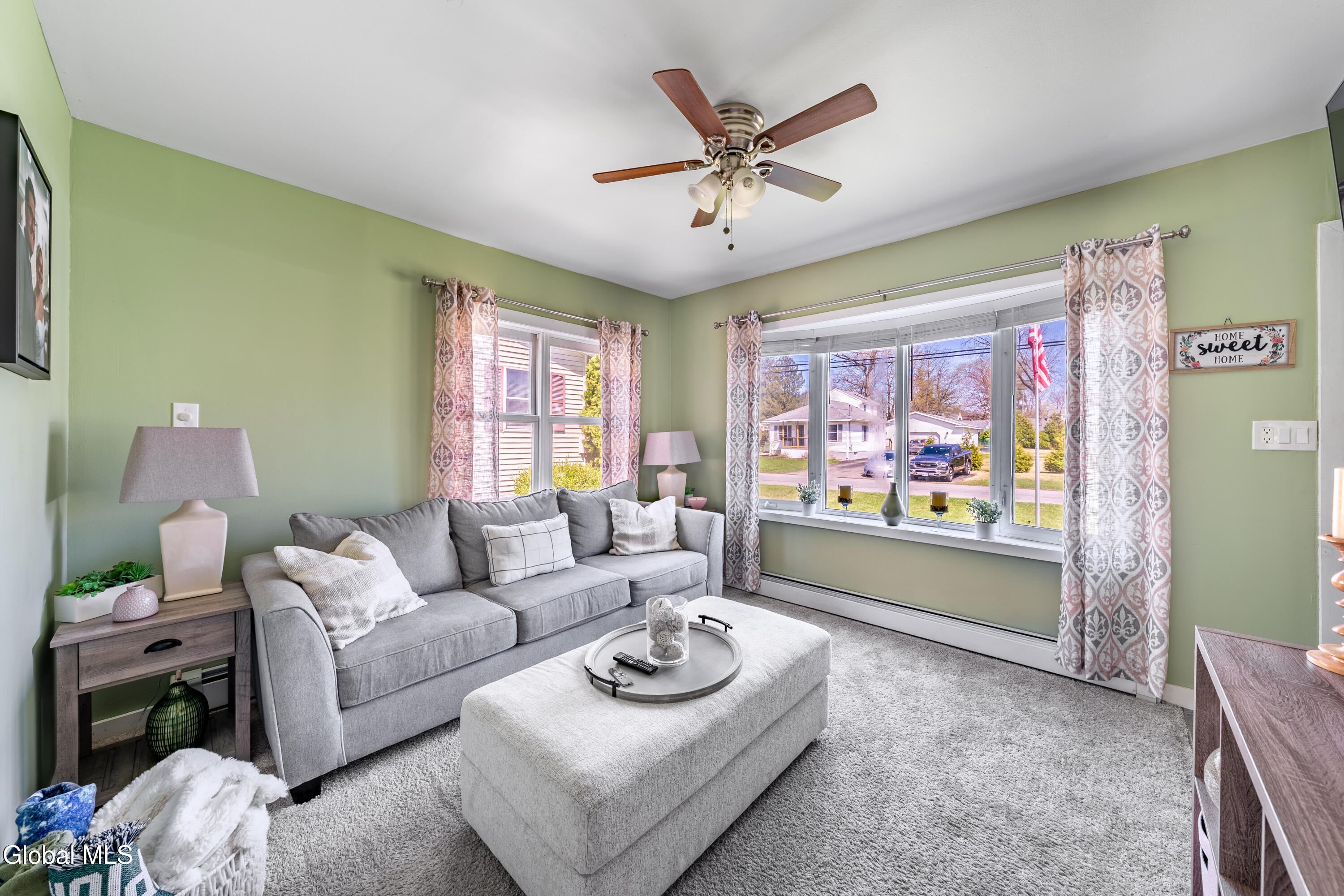 1887 Fiero Avenue Schenectady NY 12303