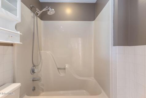 237 Long Meadow Lane Schenectady NY 12306