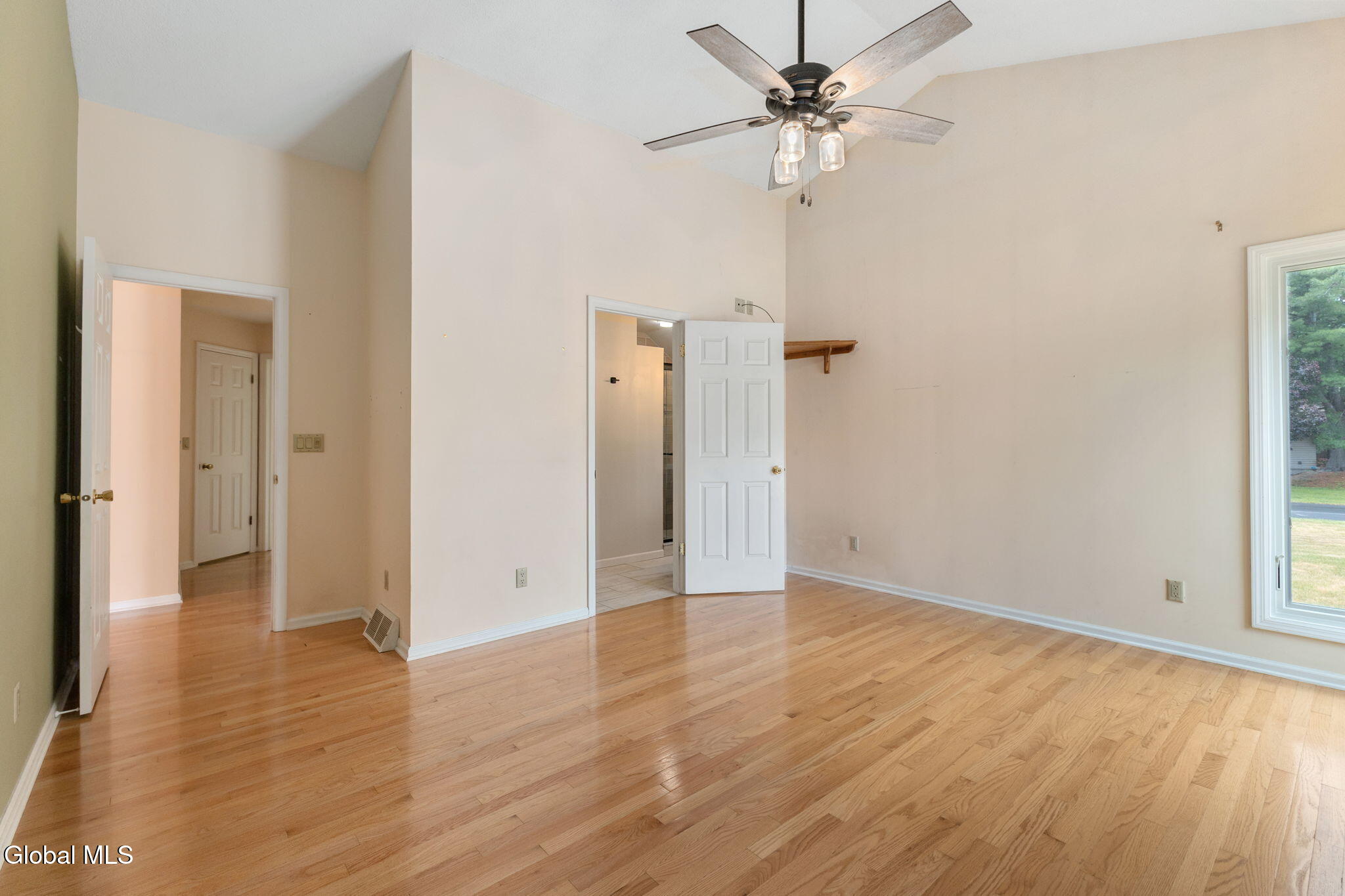 237 Long Meadow Lane Schenectady NY 12306