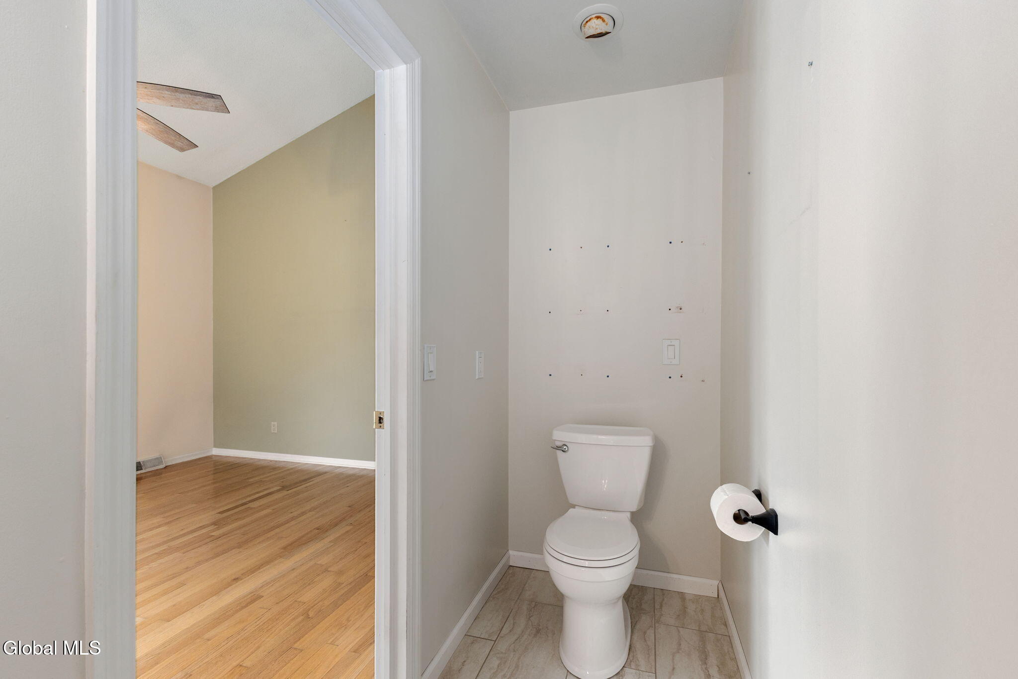 237 Long Meadow Lane Schenectady NY 12306