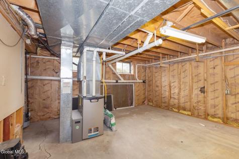 237 Long Meadow Lane Schenectady NY 12306