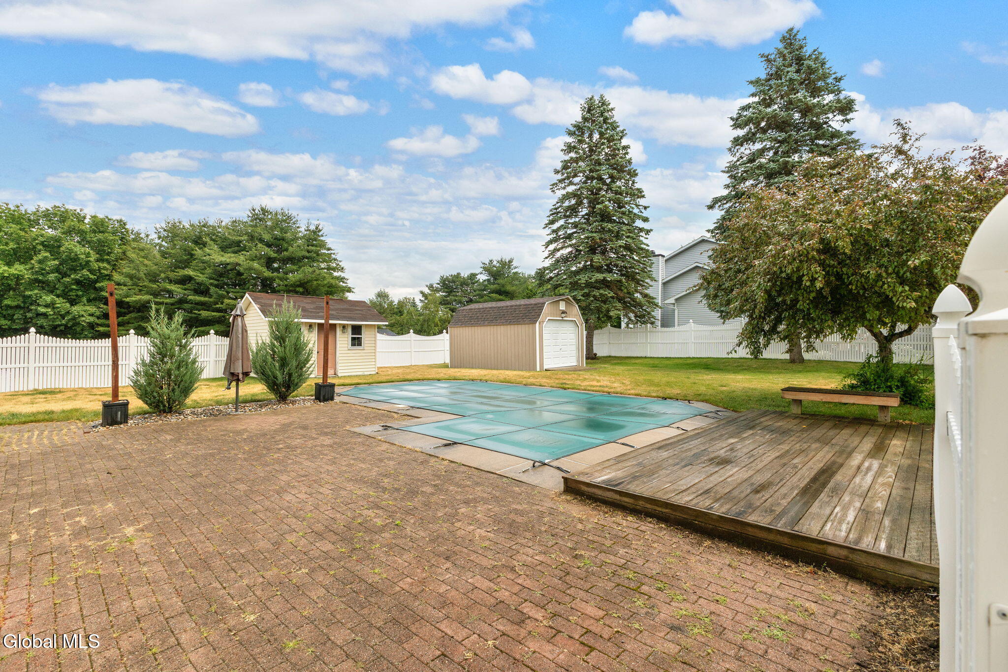 237 Long Meadow Lane Schenectady NY 12306