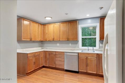 19 Tupelo Drive Clifton Park NY 12065