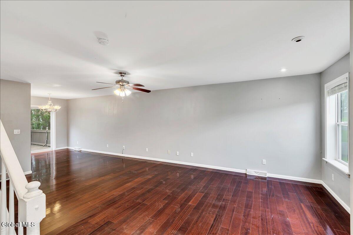 19 Tupelo Drive Clifton Park NY 12065