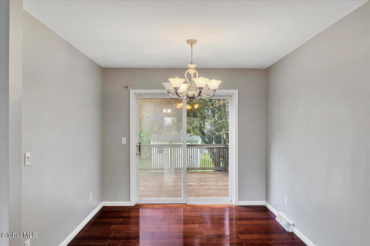19 Tupelo Drive Clifton Park NY 12065