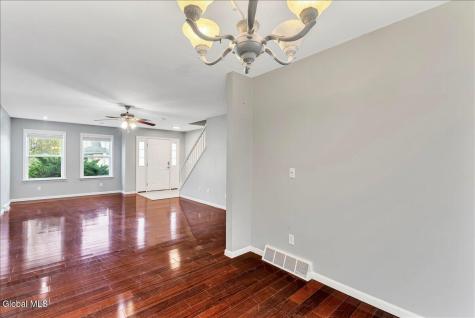 19 Tupelo Drive Clifton Park NY 12065