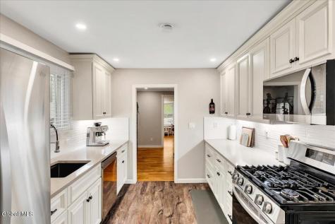 178 Speigletown Road Troy NY 12182