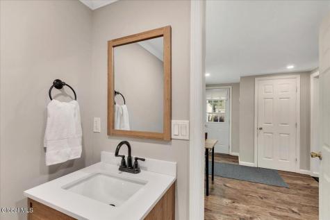 178 Speigletown Road Troy NY 12182