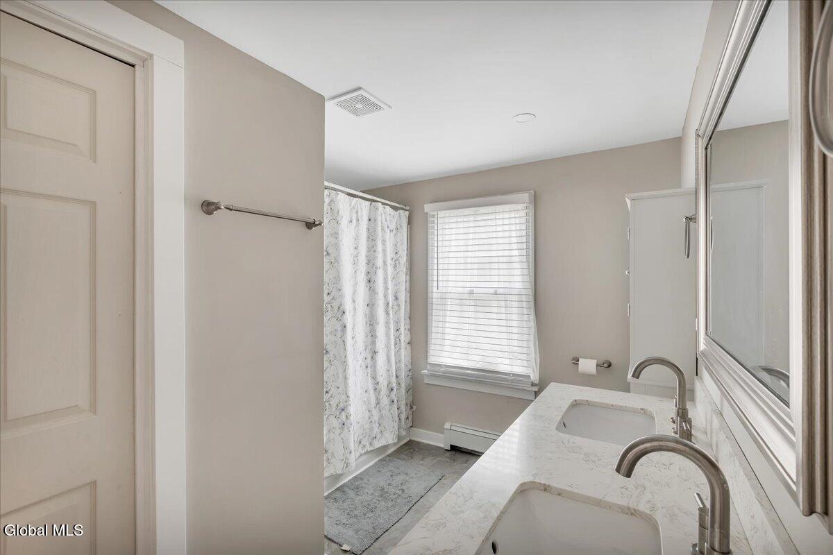 178 Speigletown Road Troy NY 12182