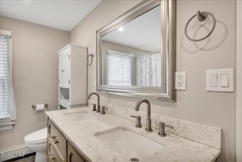 178 Speigletown Road Troy NY 12182