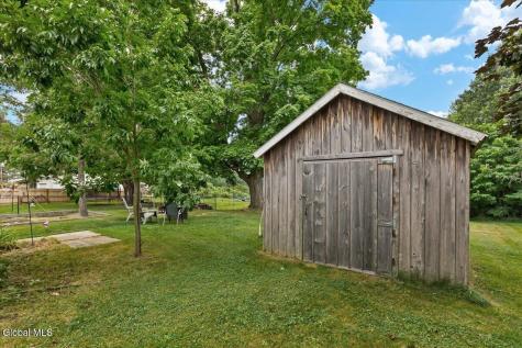 178 Speigletown Road Troy NY 12182