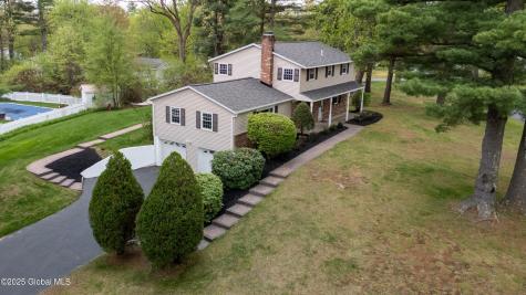 32 Sunrise Terrace Clifton Park NY 12065