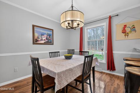 7 Gloucester Street Clifton Park NY 12065