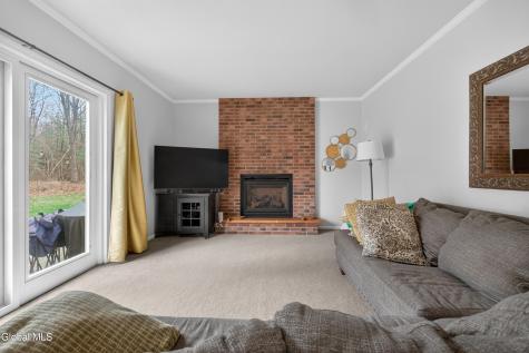 7 Gloucester Street Clifton Park NY 12065