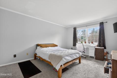 7 Gloucester Street Clifton Park NY 12065