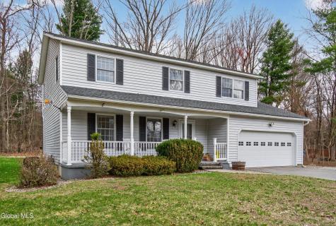 7 Gloucester Street Clifton Park NY 12065