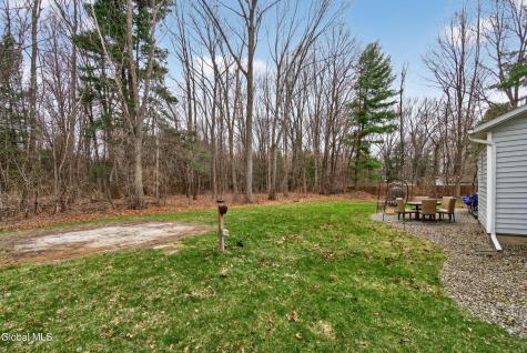 7 Gloucester Street Clifton Park NY 12065