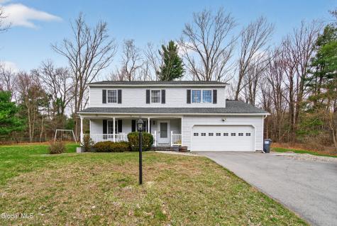 7 Gloucester Street Clifton Park NY 12065