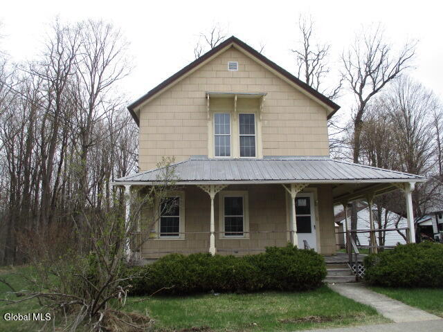 10 Woodard Avenue Hadley NY 12835
