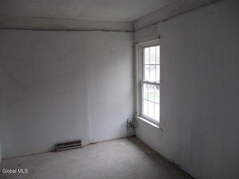 10 Woodard Avenue Hadley NY 12835