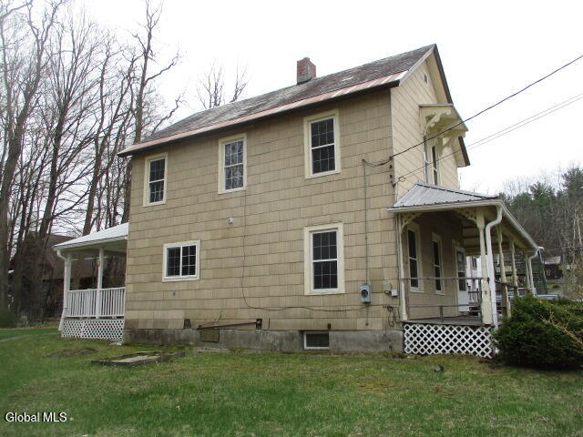 10 Woodard Avenue Hadley NY 12835