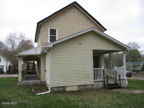 10 Woodard Avenue Hadley NY 12835