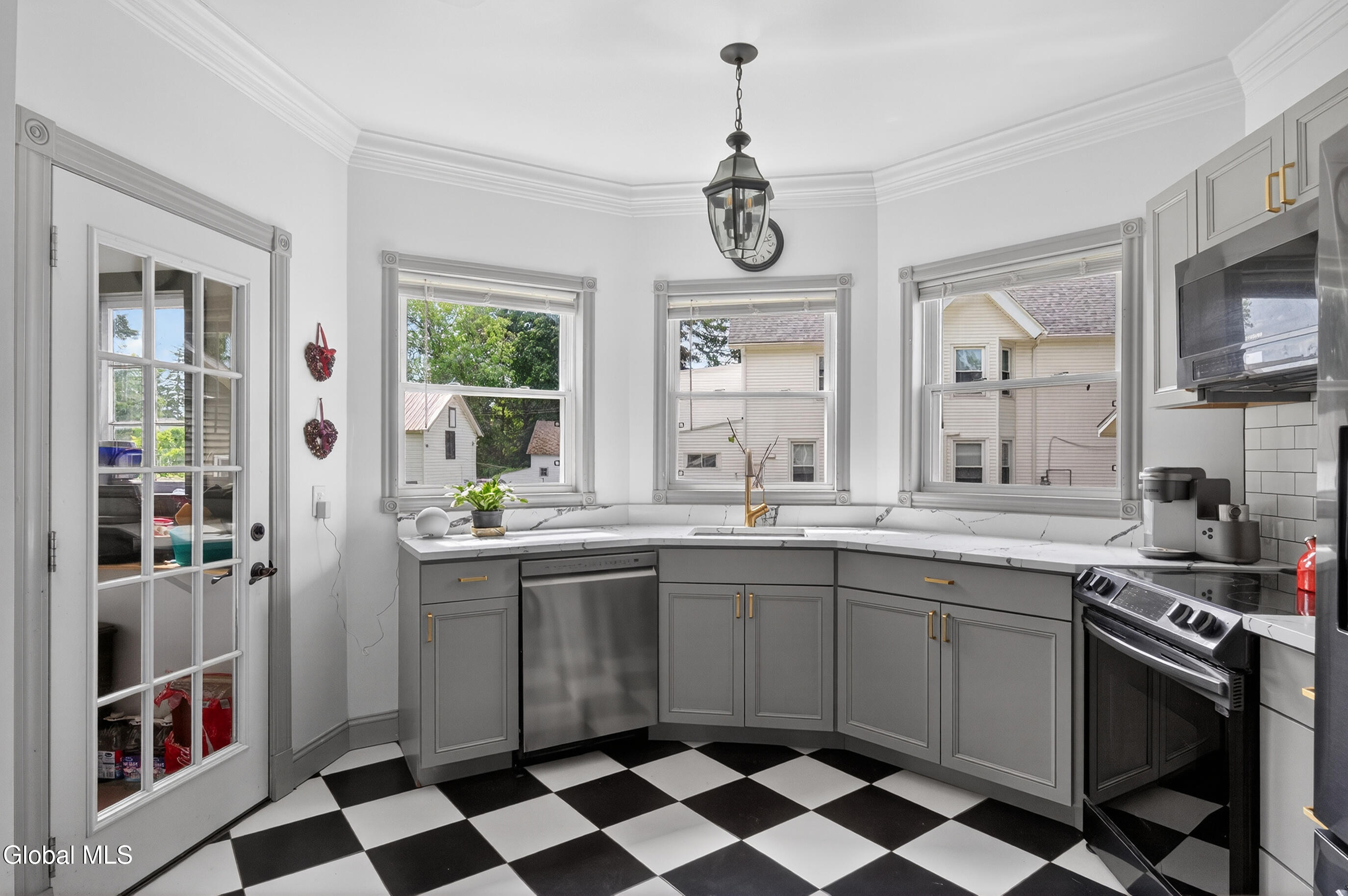 38 Elsmere Avenue Delmar NY 12054