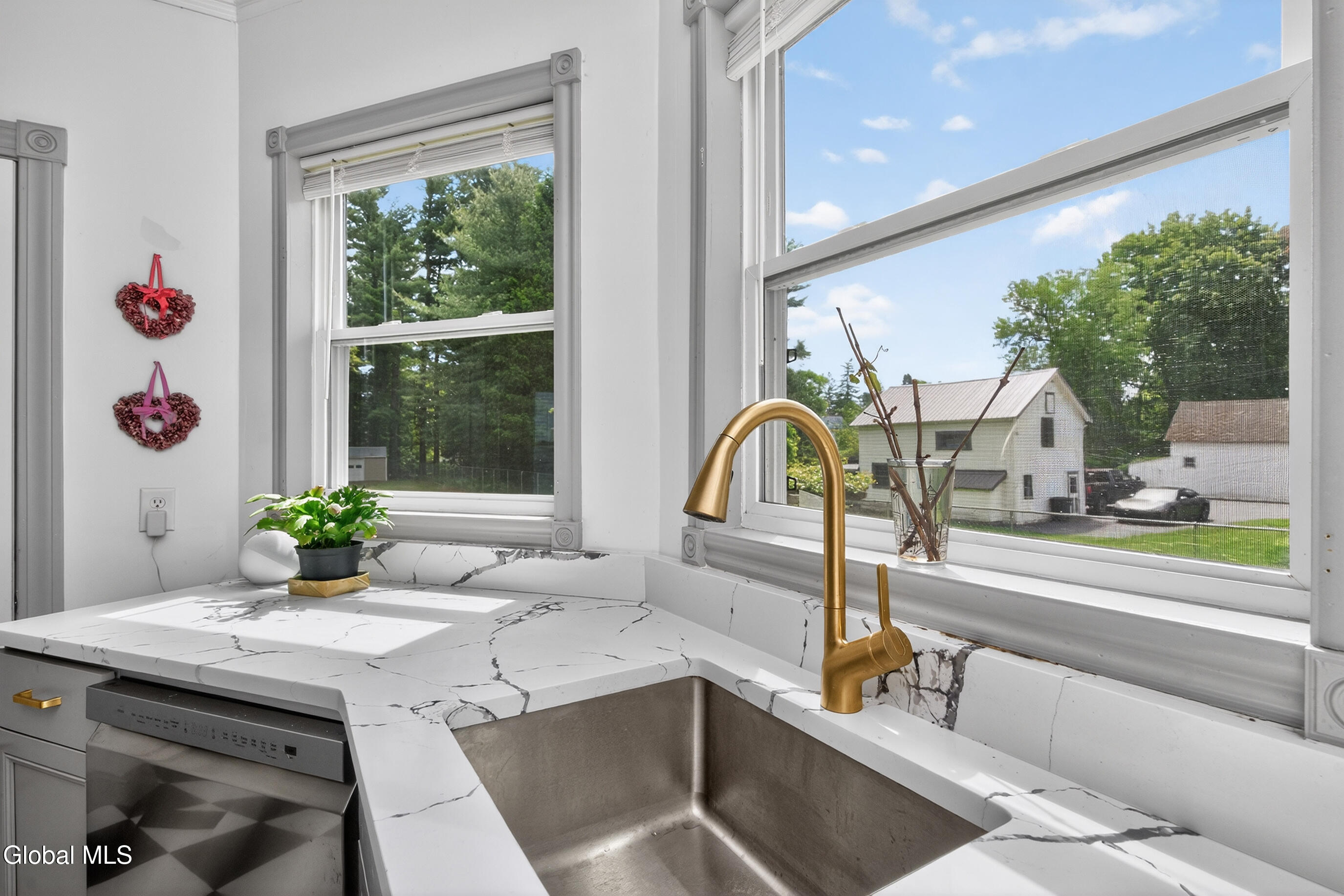 38 Elsmere Avenue Delmar NY 12054