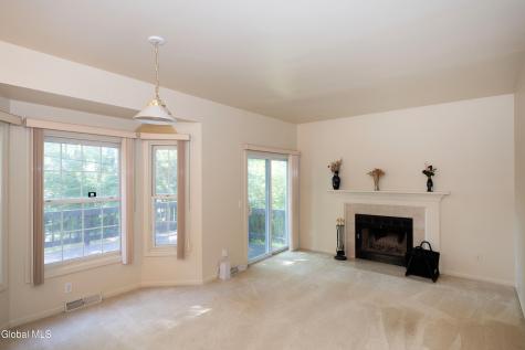 1912 Village Road Niskayuna NY 12309