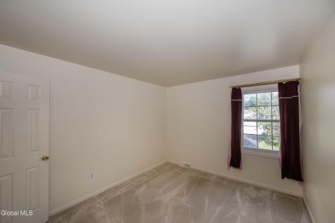 1912 Village Road Niskayuna NY 12309