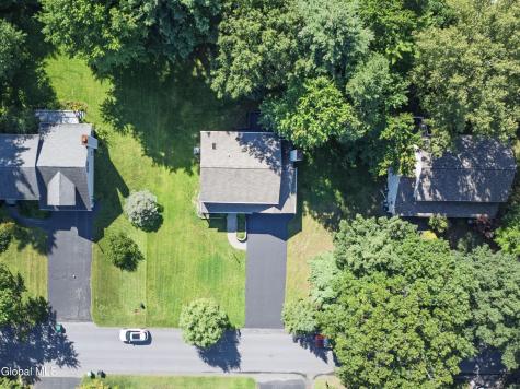 1912 Village Road Niskayuna NY 12309