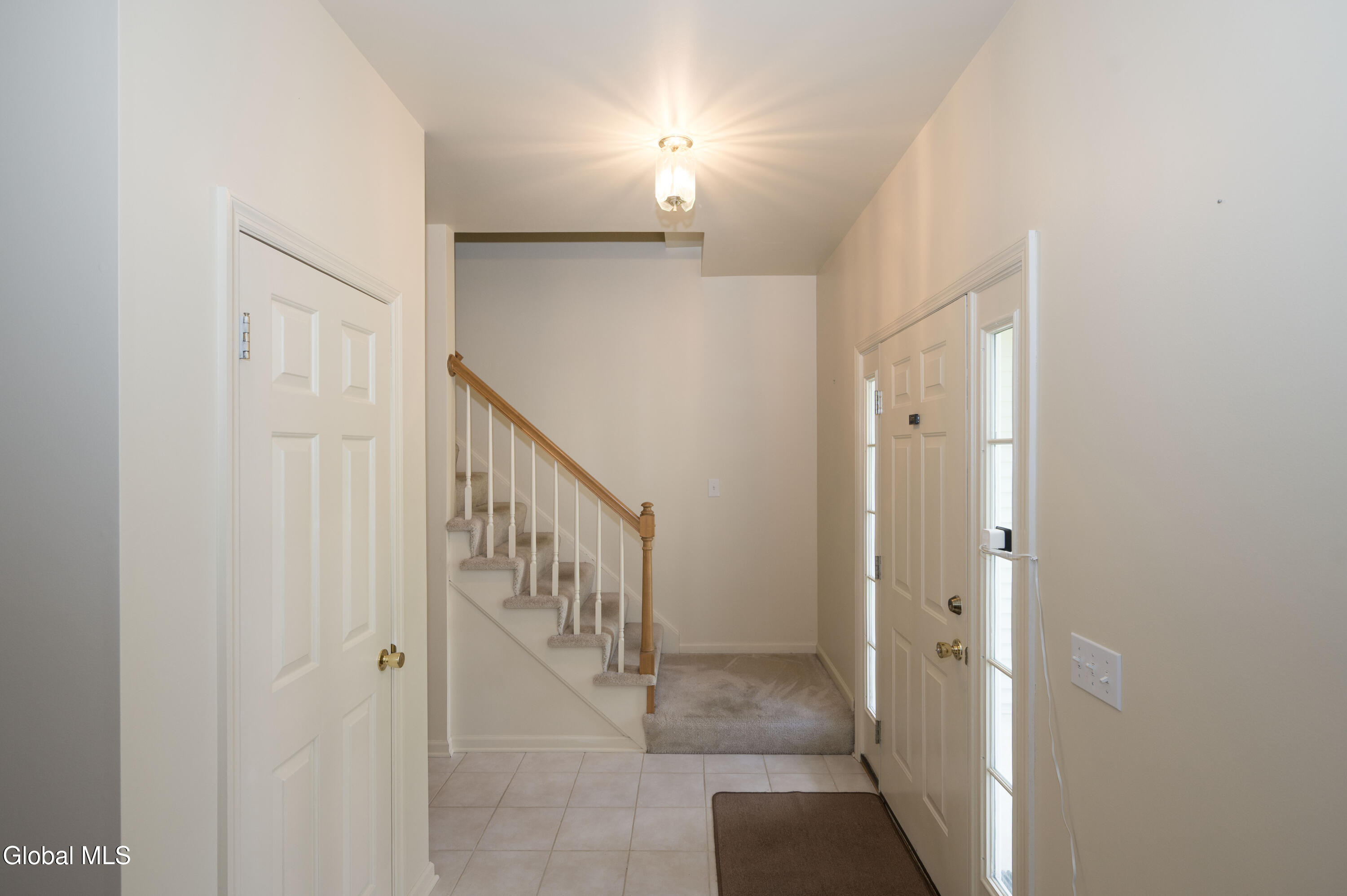 1912 Village Road Niskayuna NY 12309