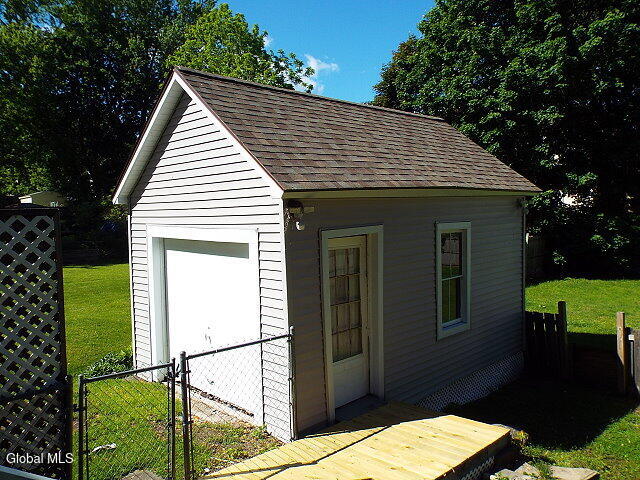 105 Burton Street Johnstown NY 12095