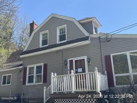 125 Stewart Street Amsterdam NY 12010
