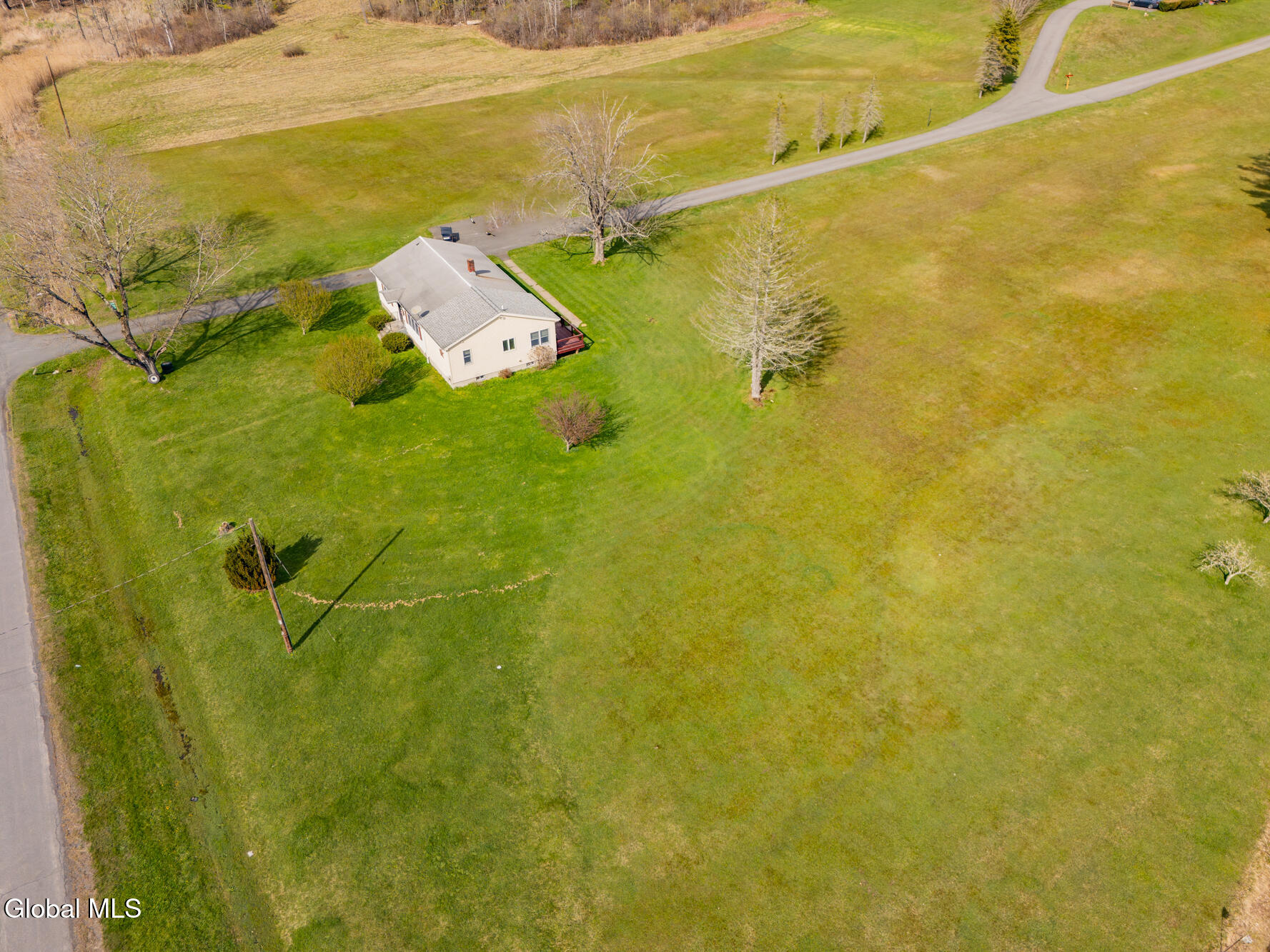 15548 State Route 22 Stephentown NY 12168