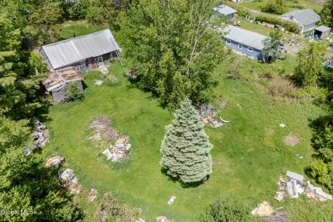 328 North Road Averill Park NY 12018