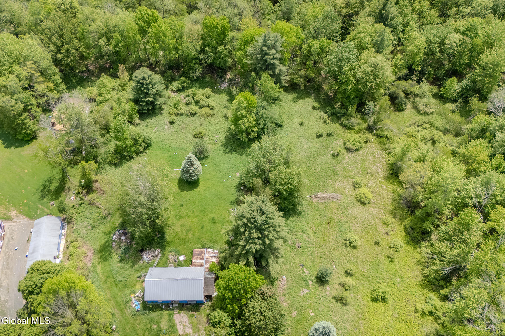 328 North Road Averill Park NY 12018