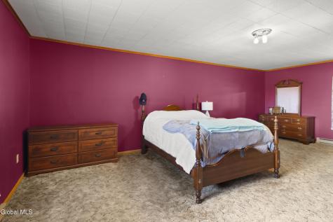 29 Harris Avenue Mechanicville NY 12118
