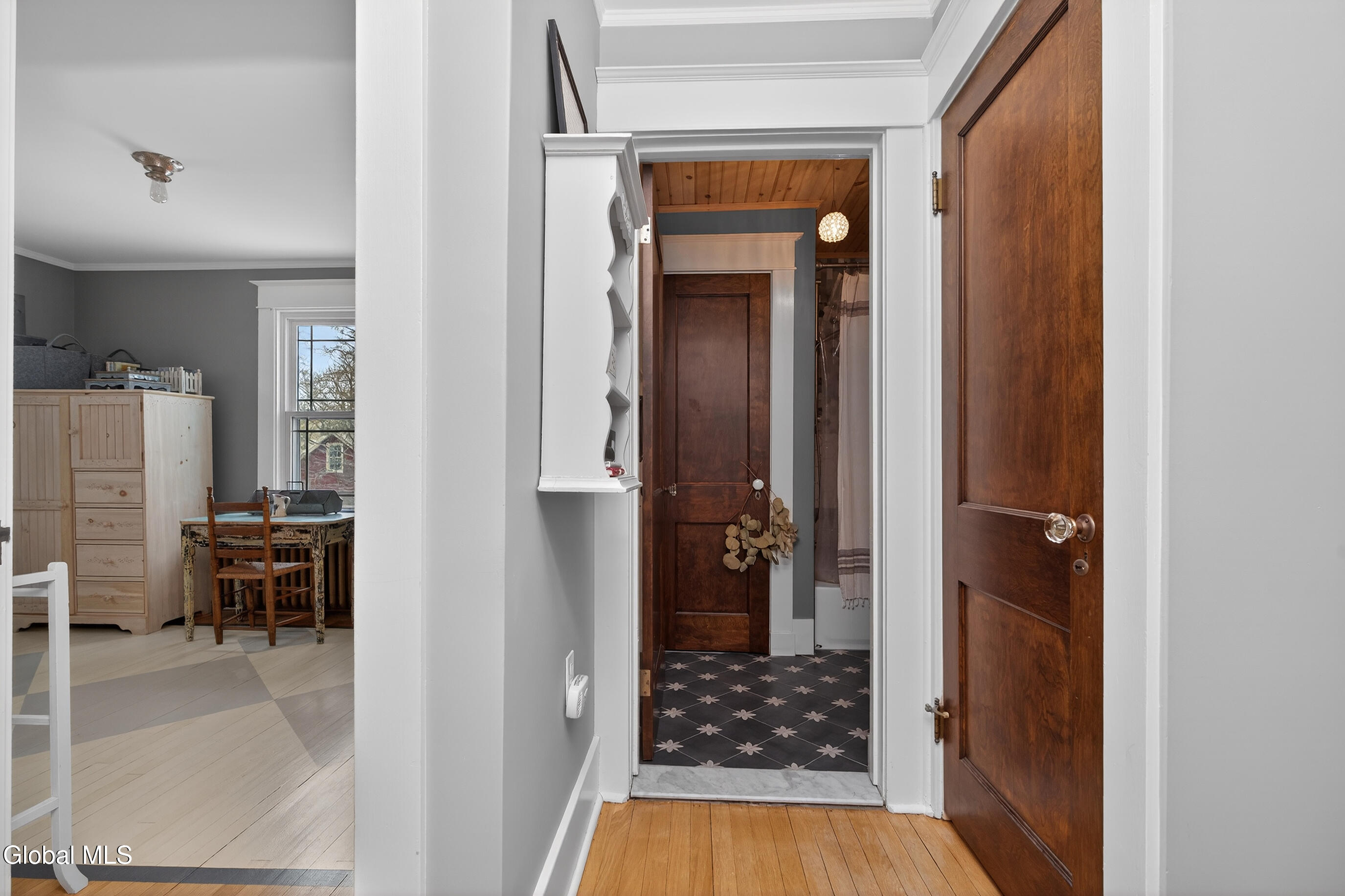 1593 Randolph Road Schenectady NY 12308