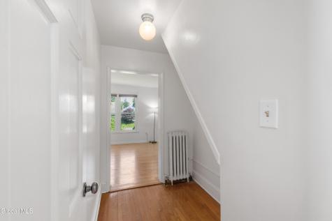 39 Hawthorne Avenue Albany NY 12203