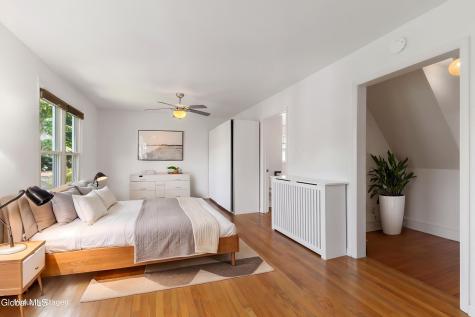 39 Hawthorne Avenue Albany NY 12203
