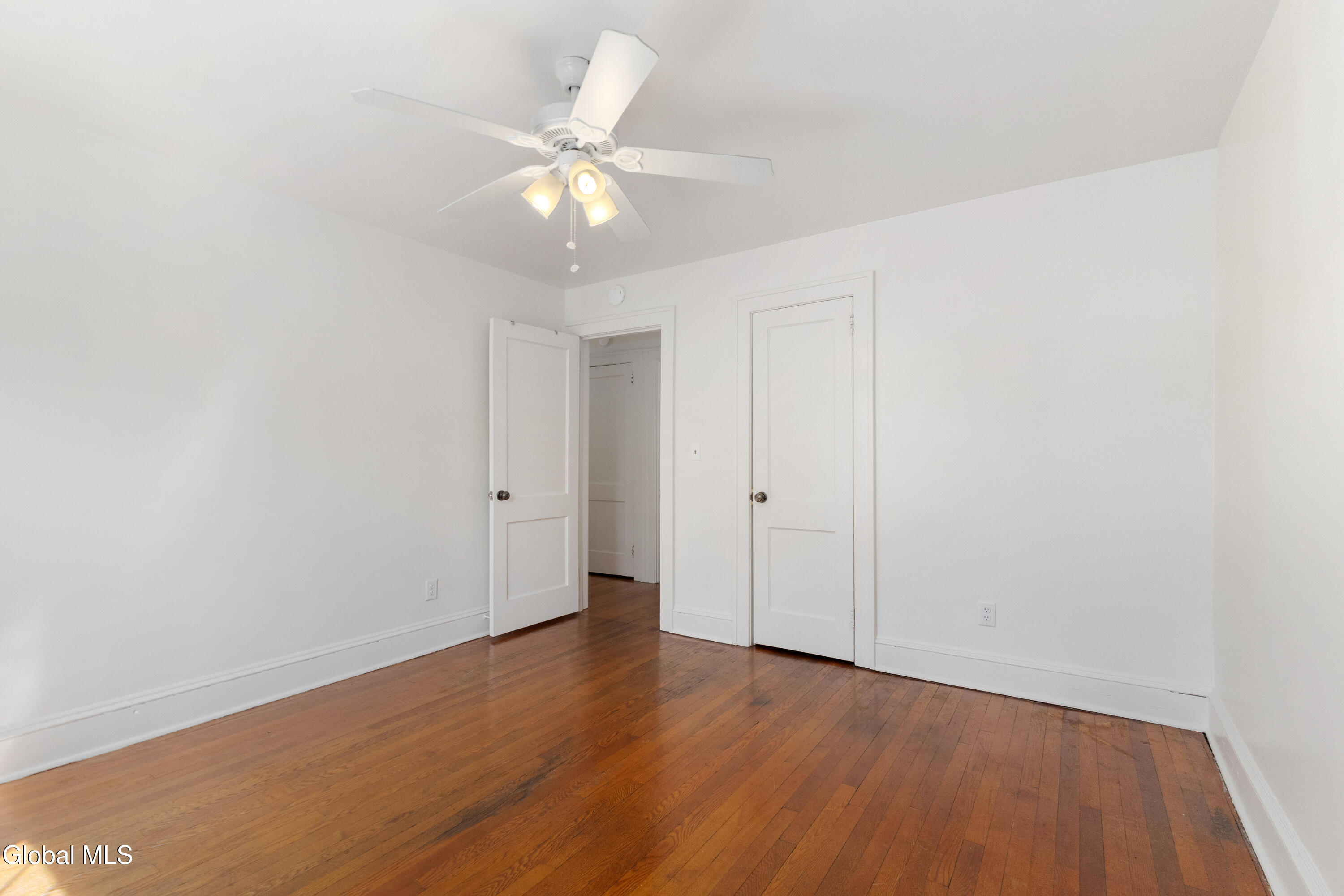 39 Hawthorne Avenue Albany NY 12203