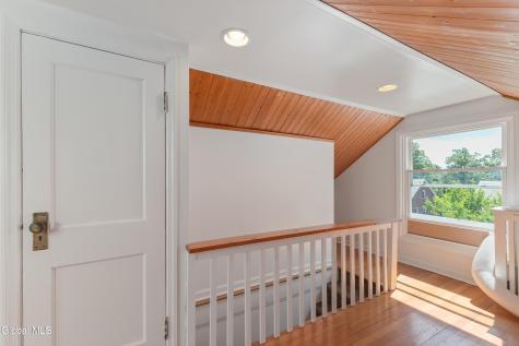 39 Hawthorne Avenue Albany NY 12203