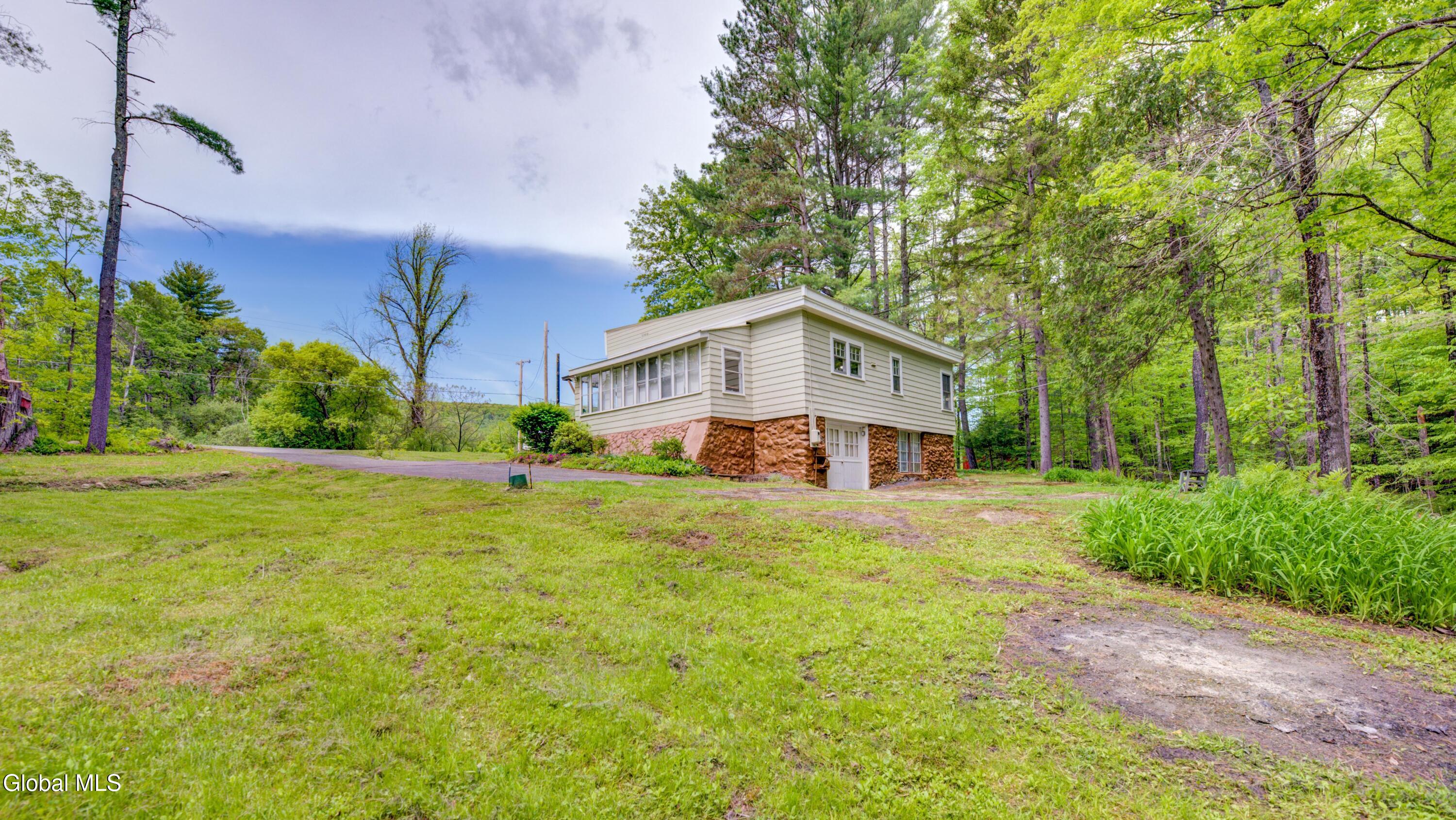 591 County Highway 146 Gloversville NY 12078