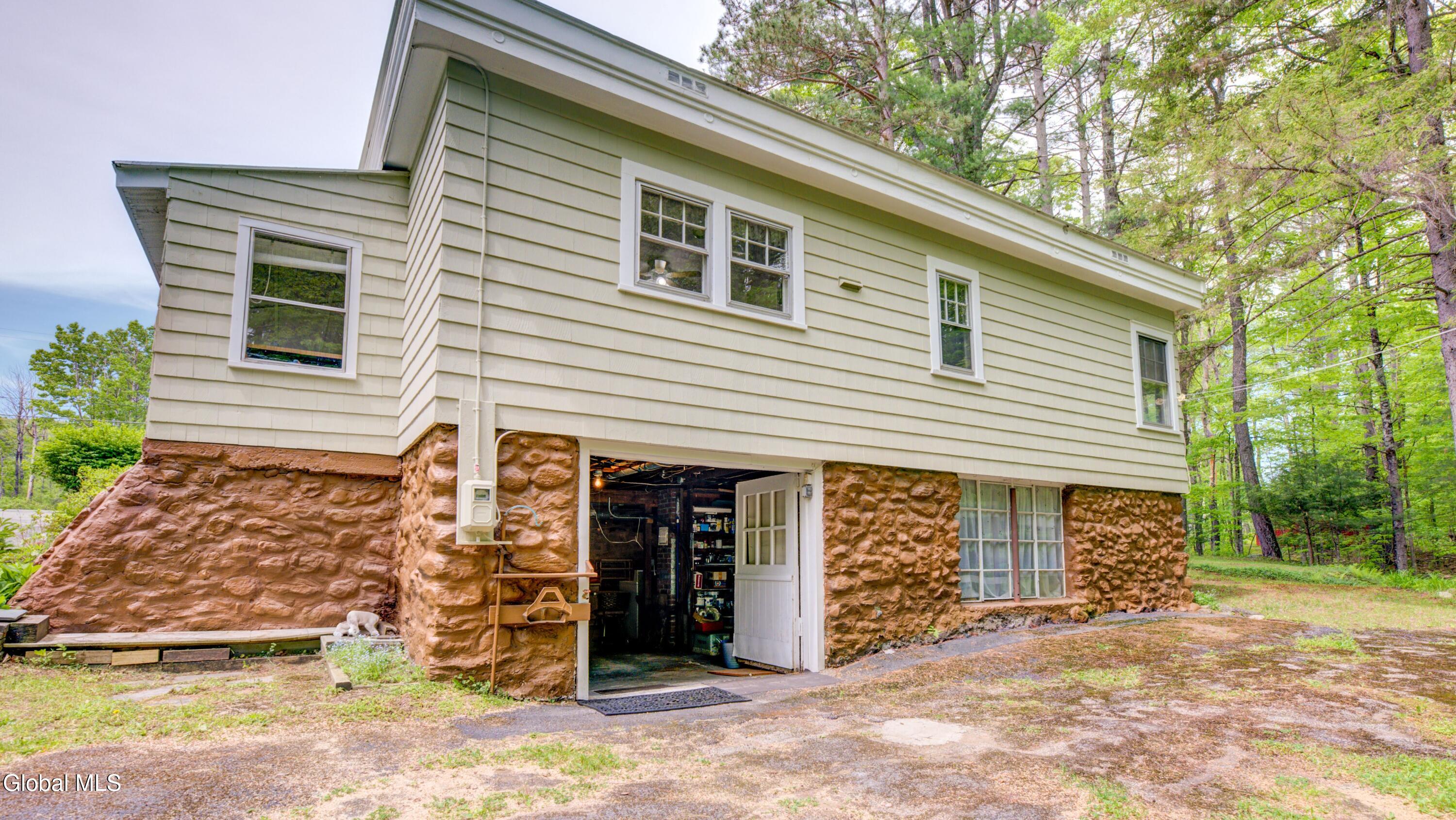 591 County Highway 146 Gloversville NY 12078