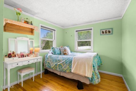 54 Kuhl Boulevard Wynantskill NY 12198