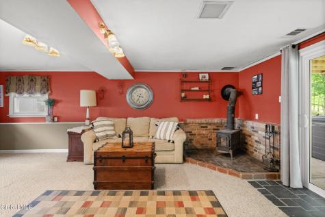 54 Kuhl Boulevard Wynantskill NY 12198