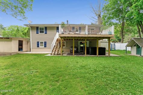 54 Kuhl Boulevard Wynantskill NY 12198